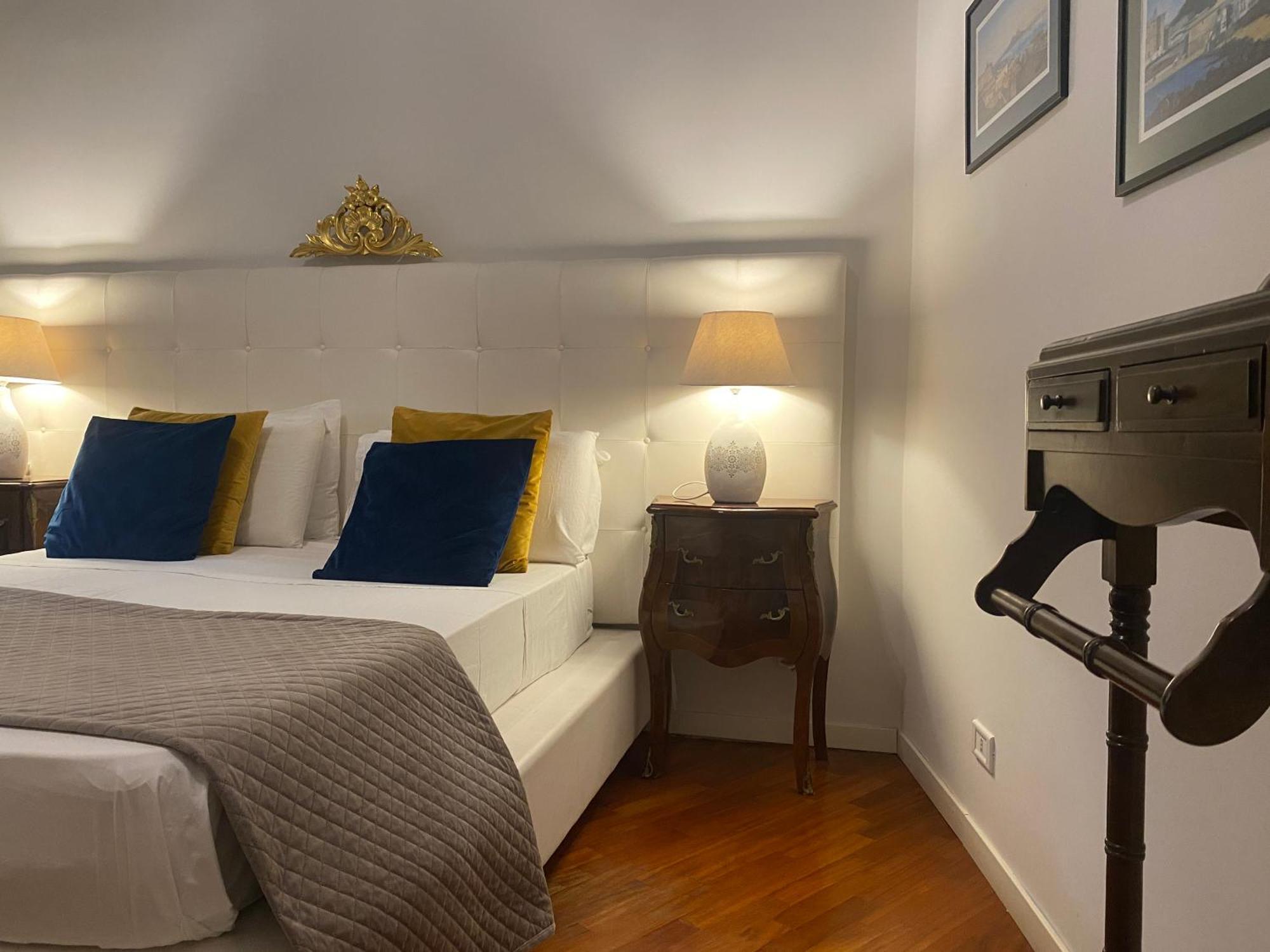 Realpartenope B&B 284 Napoli Eksteriør bilde