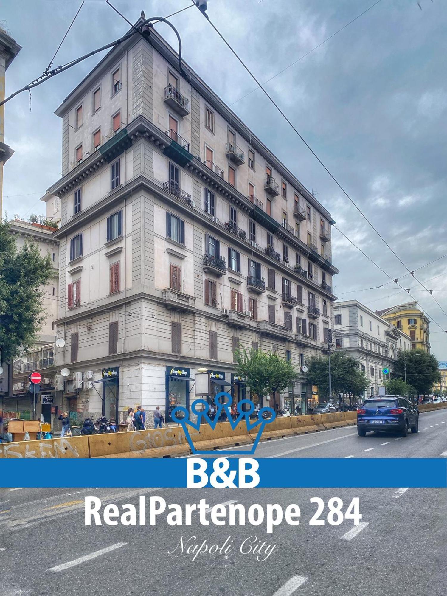 Realpartenope B&B 284 Napoli Eksteriør bilde