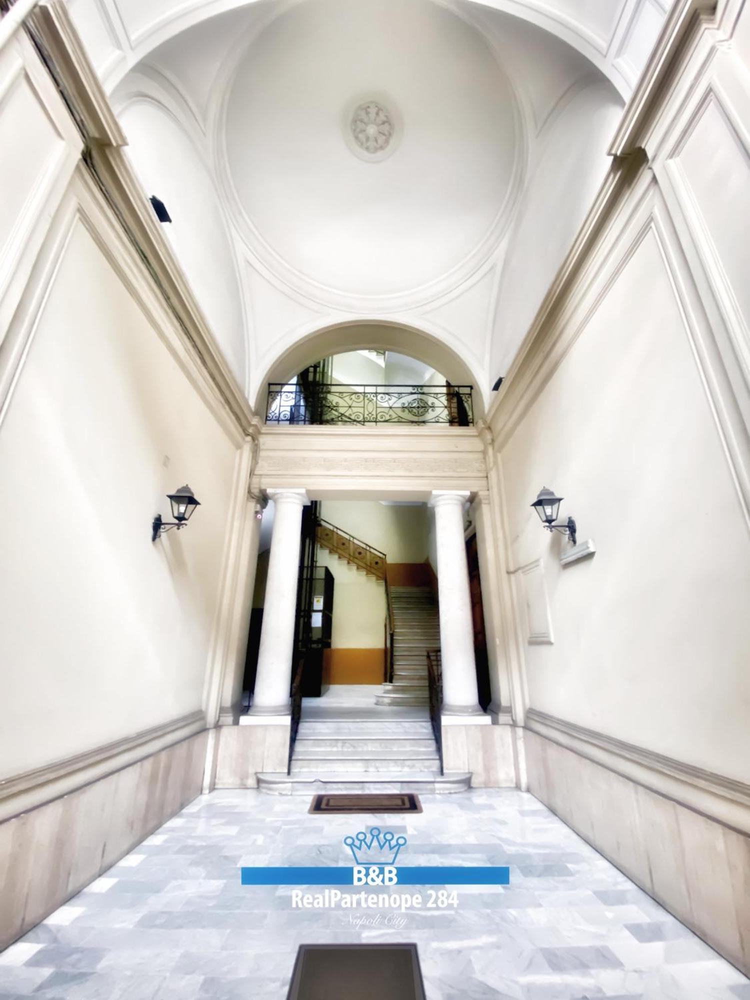 Realpartenope B&B 284 Napoli Eksteriør bilde