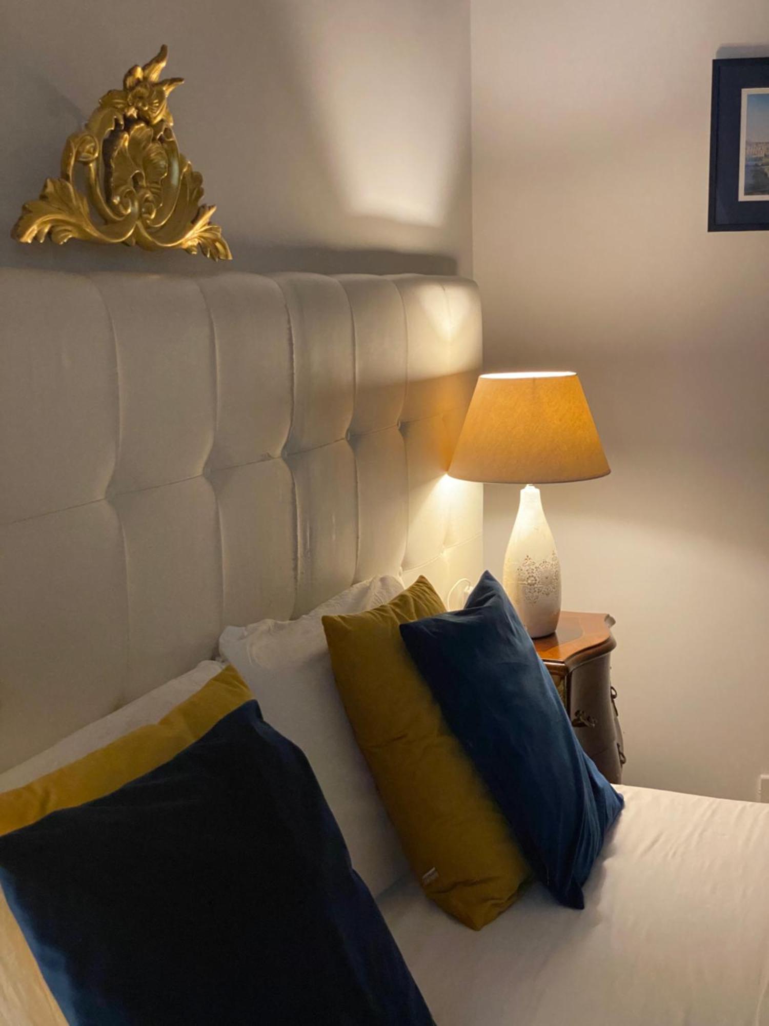 Realpartenope B&B 284 Napoli Eksteriør bilde